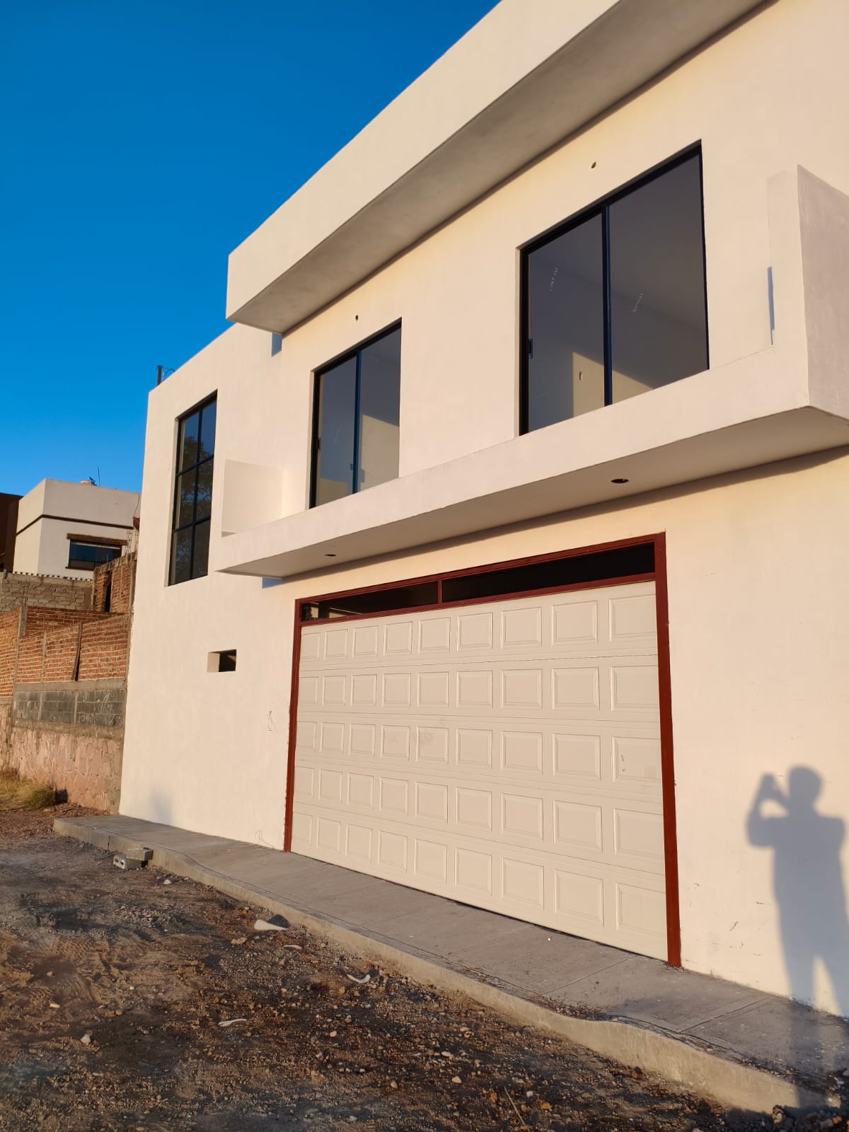 CASA HABITACIÓN LOMAS DEL LAGO
